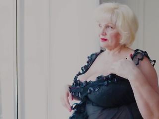 סבתא strep מקניט: חופשי סבתא חופשי הגדרה גבוהה סקס אטב אטב b8